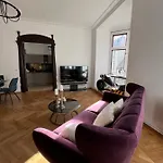 Altstadtjuwel 아파트